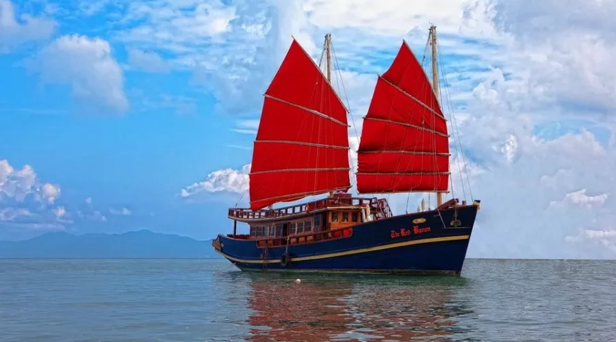 Angthong-_Red-Baron-Touronlinesys 2