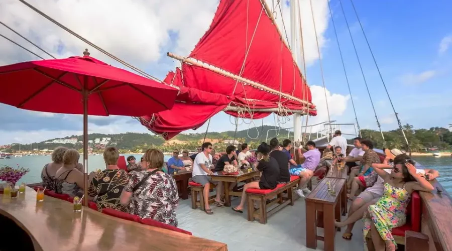 Samui-Phangan-cruise-Touronlinesys-WebP- 4